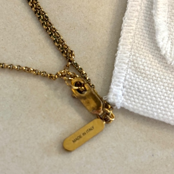 CHLOE “Femininities” Necklace chain and pendant - Picture 7 of 12